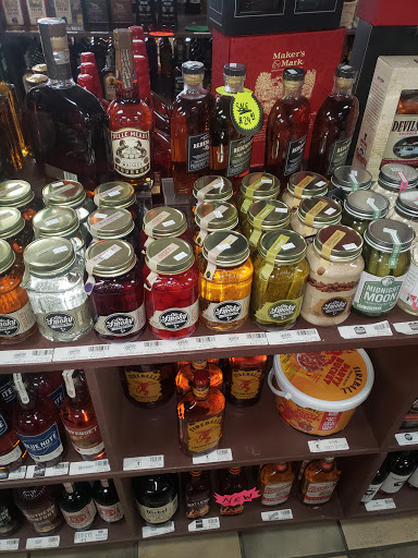 Liquor Store «Anglers Liquor Store», reviews and photos, 5624 Towson Ave, Fort Smith, AR 72901, USA