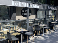 Atmosphère du Restaurant Le P'Ti Parisien à Le Havre - n°1