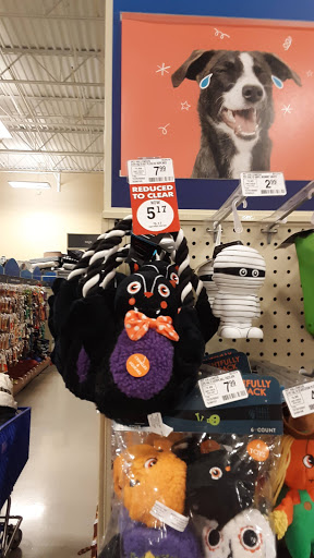 Pet Supply Store «PetSmart», reviews and photos, 6019 Wade Hampton Blvd, Taylors, SC 29687, USA