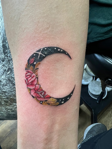 Explore cool meaningful tattoo ideas, creative tattoo ideas in Casa Grande, available at Dream Maker Tattoo Studio