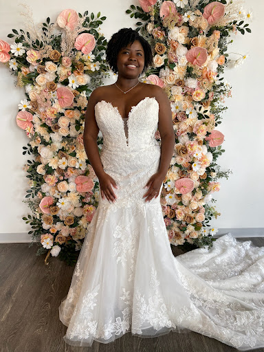 Bridal Shop «Renee Austin Wedding», reviews and photos, 1555 Plainfield Ave NE, Grand Rapids, MI 49505, USA