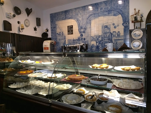 Pastelaria Conventual Pão de Rala no Evora, Évora