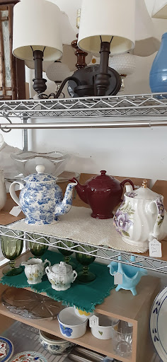 Thrift Store «Thrifty Penny Shoppe», reviews and photos, 600 Warren Rd, Cockeysville, MD 21030, USA