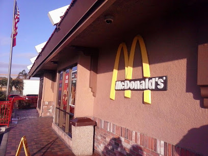 McDonald,s - 10143 Sierra Ave., Fontana, CA 92335