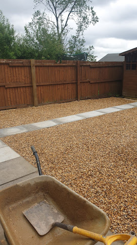 Comments and reviews of JT Landscapes Fencing & Tree Services
