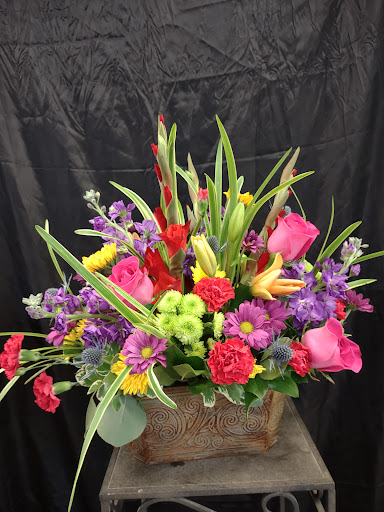 Florist «Designs North Florist & Interiors», reviews and photos, 504 E Cornwallis Dr a, Greensboro, NC 27405, USA