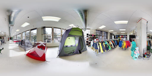 Outdoor Sports Store «U.S. Outdoor», reviews and photos, 219 SW Broadway, Portland, OR 97205, USA