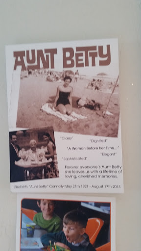 Donut Shop «Top That! Donuts», reviews and photos, 210 Ocean Ave, Point Pleasant Beach, NJ 08742, USA