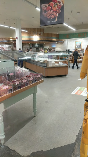 Grocery Store «Whole Foods Market», reviews and photos, 102 New Waverly Pl, Cary, NC 27518, USA