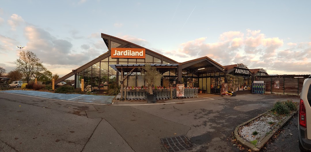 Jardiland Dans La Villela Queue En Brie