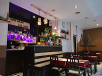 Atmosphère du Saigon Hanoi - Restaurant Vietnamien Paris 11 - n°3