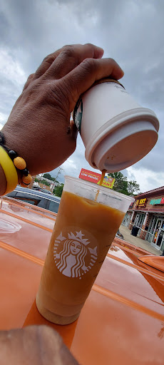 Shopping Mall «Bond Shopping Center», reviews and photos, 1891 S State Rd, Upper Darby, PA 19082, USA