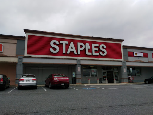 Office Supply Store «Staples», reviews and photos, 7933 Annapolis Rd, Lanham, MD 20706, USA
