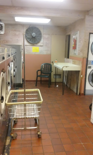 Laundromat «Ye Olde Washaus III», reviews and photos, 914 N Main St, Pleasantville, NJ 08232, USA