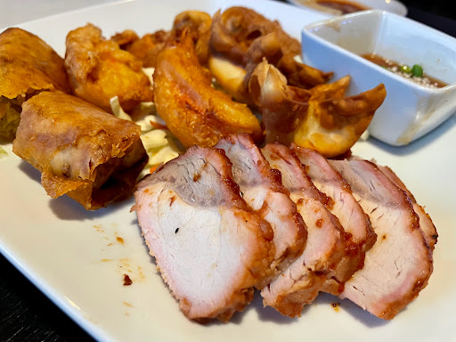 Chinese Restaurant «Wing Wa Restaurant & Lounge», reviews and photos, 330 U.S. 101, Depoe Bay, OR 97341, USA