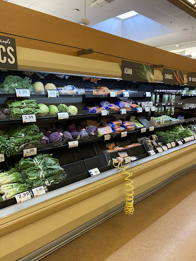 Supermarket «Super Stop & Shop», reviews and photos, 2145 Fairfield Ave, Bridgeport, CT 06606, USA