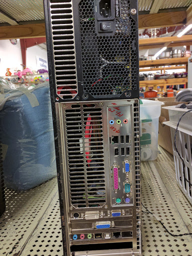 Thrift Store «Bremerton St. Vincent de Paul», reviews and photos, 1117 N Callow Ave, Bremerton, WA 98312, USA