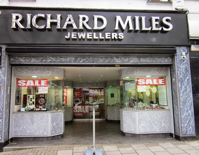 Richard Miles Jewellers & Gold Buyers