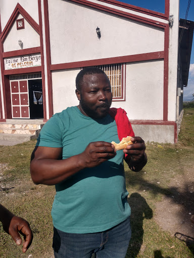 Caribbean Restaurant «Haitian Sensation Coffee Shop», reviews and photos, 869 E State St, Sharon, PA 16146, USA