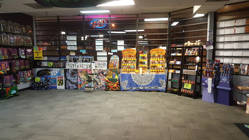 Tobacco Shop «Headed West», reviews and photos, 1565 S Colorado Blvd, Denver, CO 80222, USA
