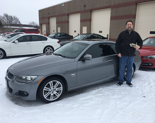 Used Car Dealer «Right Buy Automotive», reviews and photos, 1333 154th Ave NE #250, Ham Lake, MN 55304, USA