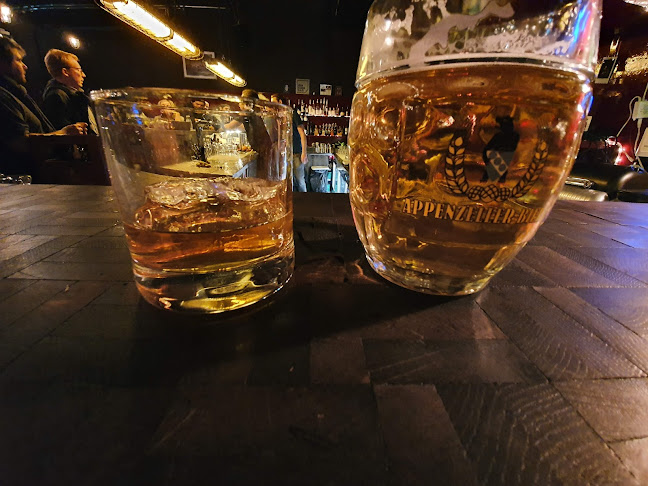 Rezensionen über Irrsinn Bar in Basel - Bar