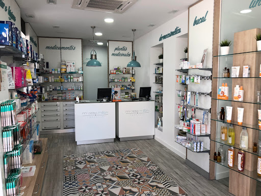 Información y opiniones sobre Farmacia Cristina Millán Ocaña de Puertollano