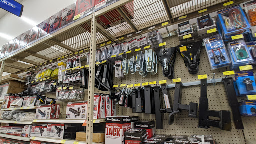 Hardware Store «Harbor Freight Tools», reviews and photos, 6808 W Greenfield Ave, West Allis, WI 53214, USA