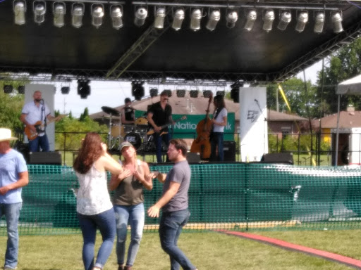 Park «Beecher Center», reviews and photos, 901 Game Farm Rd, Yorkville, IL 60560, USA