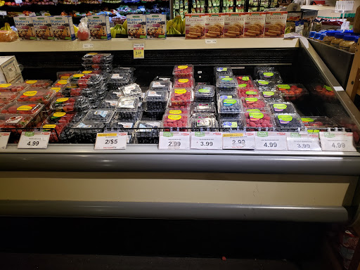 Grocery Store «Strack & Van Til Food Market», reviews and photos, 9632 Cline Ave, Highland, IN 46322, USA