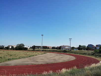 Pistas de atletismo de Benavente - Arrabal Llagano Juncal, 4, 49600 Benavente, Zamora, Spain