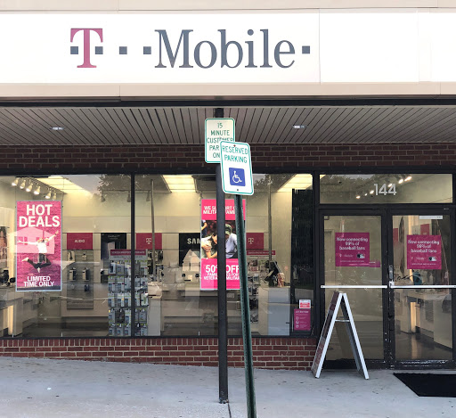 T-Mobile, 144 Chartley Dr, Reisterstown, MD 21136, USA, 