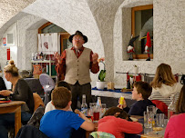 Atmosphère du Restaurant les Myrtilles ALCDC à Saint-Colomban-des-Villards - n°4