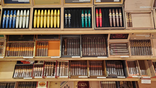 Tobacco Shop «Tobacco Grove», reviews and photos, 8069 Wedgewood Ln N, Maple Grove, MN 55369, USA