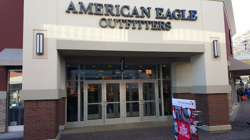 Clothing Store «AEO Factory & Aerie Store», reviews and photos, 3945 Eagan Outlets Pkwy #1040, Eagan, MN 55122, USA