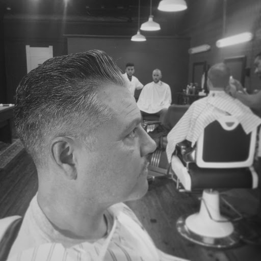 Barber Shop «Barkers Barbershop», reviews and photos, 818 W 18th St, Chicago, IL 60608, USA