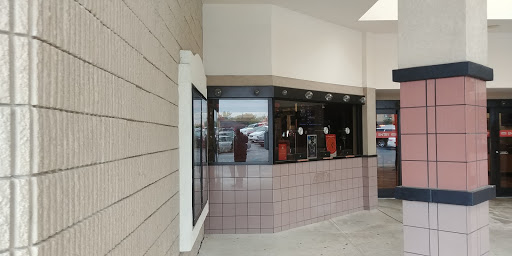 Movie Theater «AMC Classic Lorna Ridge 10», reviews and photos, 3443 Lorna Ridge Dr, Hoover, AL 35216, USA