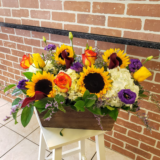 Florist «Gerties Flowers», reviews and photos, 806 Meacham Ave, Elmont, NY 11003, USA