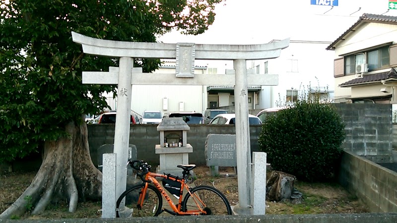 久保津神社