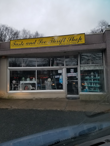 Taste and See Thrift/Antiques, 720 NY-25A, Rocky Point, NY 11778, USA, 