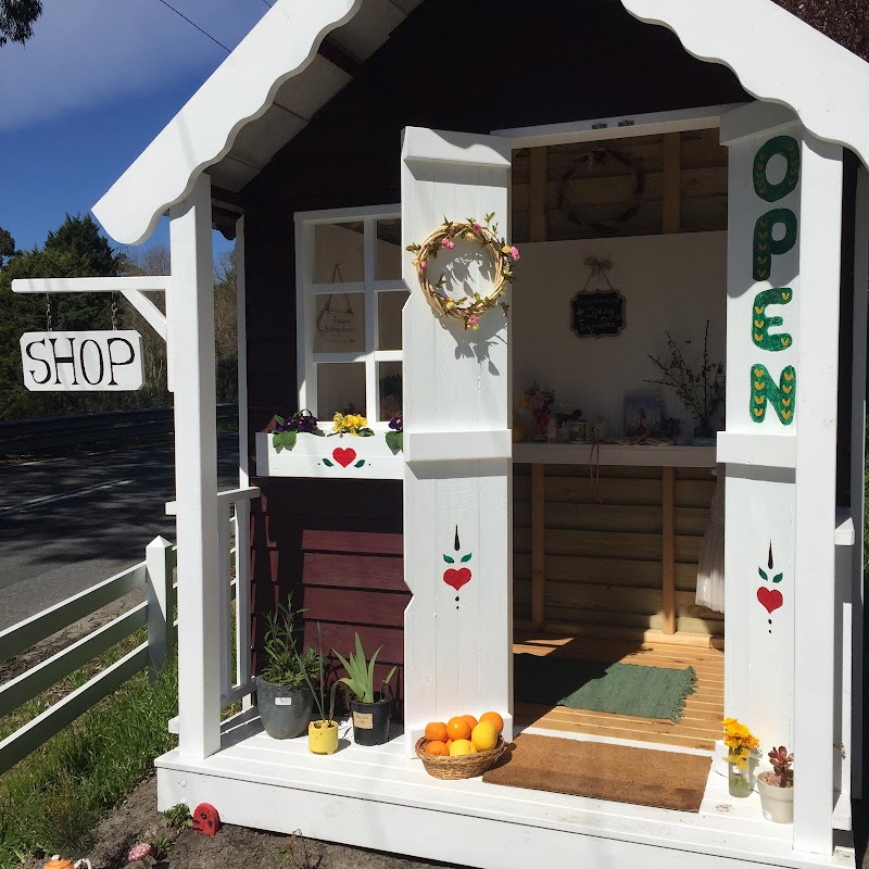 Wishing Well Cottage Shop & Fairy Garden