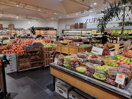 Shopping Mall «Uptown Shopping Center», reviews and photos, 2364 W Burnside St, Portland, OR 97210, USA