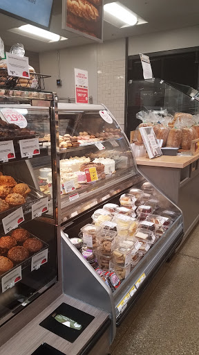 Grocery Store «Earth Fare North Canton», reviews and photos, 3939 Everhard Rd NW, North Canton, OH 44709, USA