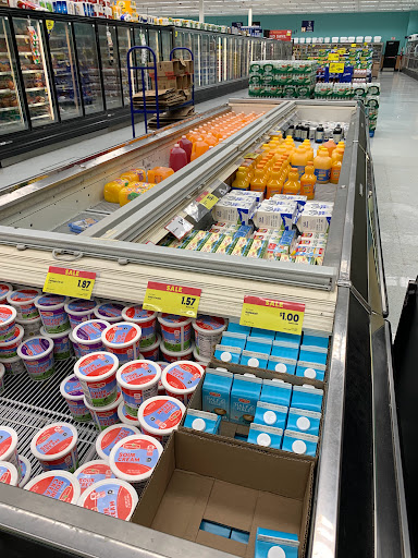 Grocery Store «Family Fare Supermarket», reviews and photos, 7402 N 30th St, Omaha, NE 68112, USA