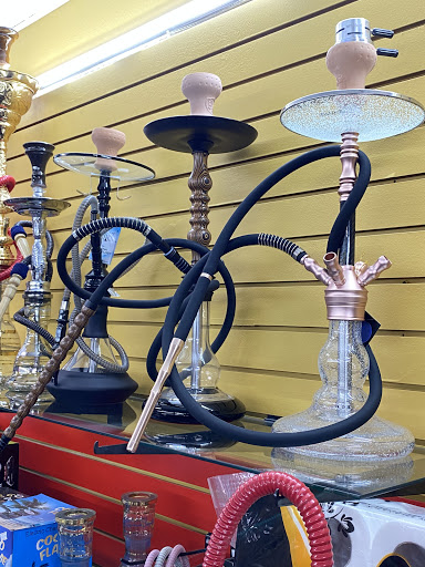 Vaporizer Store «Golden Smoke Shop», reviews and photos, 18601 Sherman Way, Reseda, CA 91335, USA