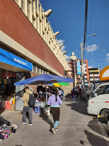 Mercado flotante Huancayo