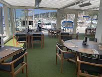 Atmosphère du Bistro Verde - Café Restaurant & Traiteur Golfe Juan à Vallauris - n°1