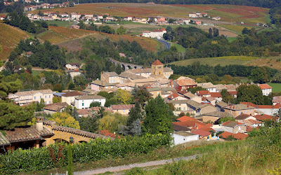 Salles à Salles-Arbuissonnas-en-Beaujolais
