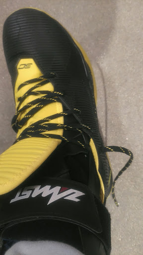 Clothing Store «Under Armour Factory House», reviews and photos, 80 Premium Outlets Blvd #507, Merrimack, NH 03054, USA