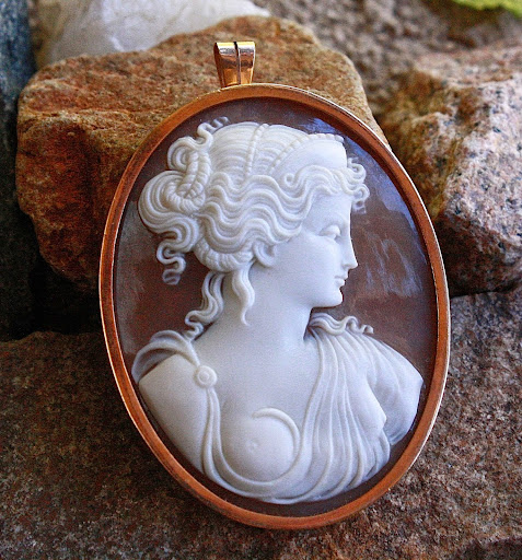 Jewelry Store «All That Glitters», reviews and photos, 2616 W Colorado Ave #18, Colorado Springs, CO 80904, USA